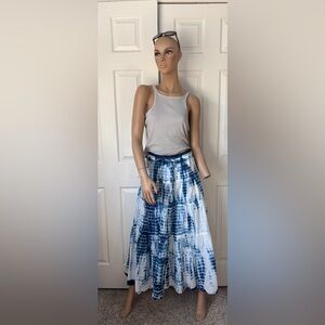NWOT Lauren Ralph Lauren Batiked Skirt